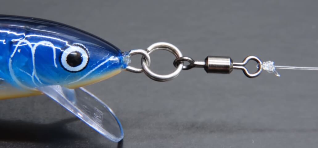 How to Tie a Lure on a Fishing Line